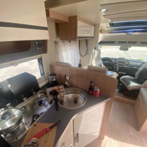¿Qué tipo de cocina tiene una autocaravana?