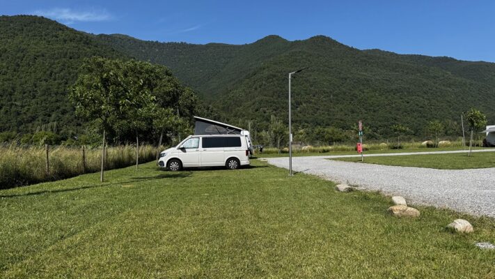¿Es posible alquilar una autocaravana en Madrid y devolverla en Barcelona?