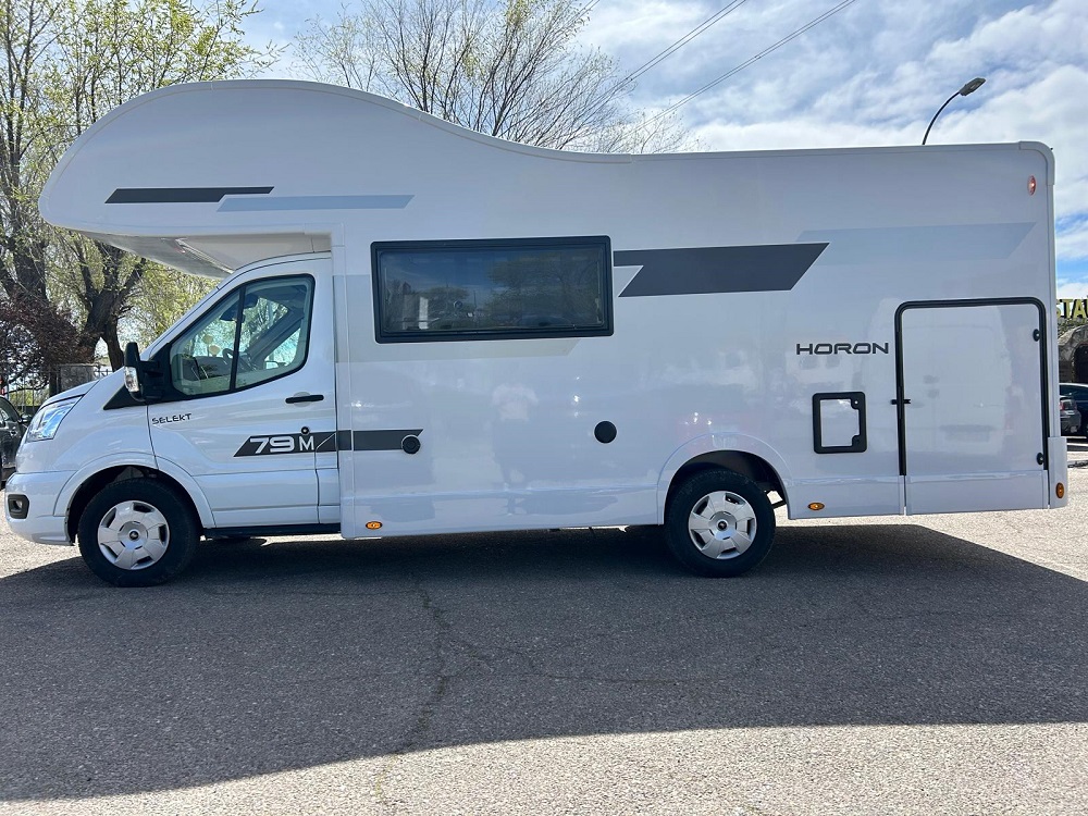Alquiler de Autocaravana hasta 6 plazas Ci HORON 79M 165cv cambio automático