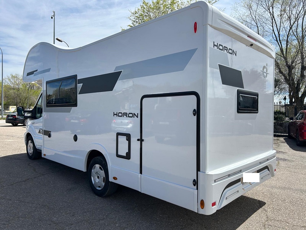 Alquiler de Autocaravana hasta 6 plazas Ci HORON 79M 165cv cambio automático